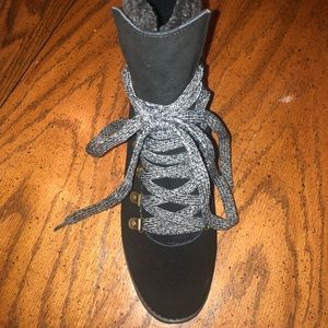 Sole society winter boot size 8